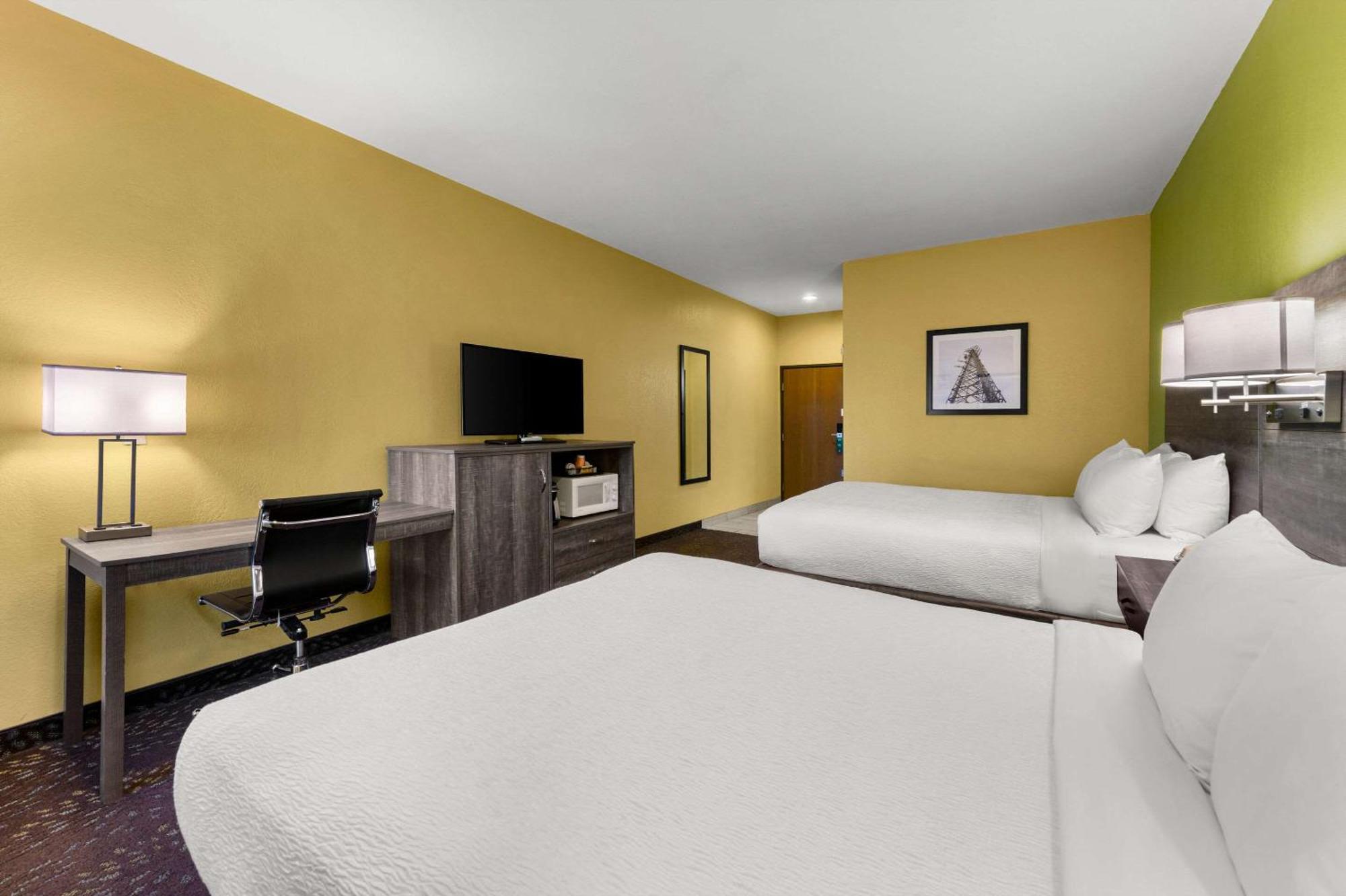 Quality Inn Warrensburg Exterior photo